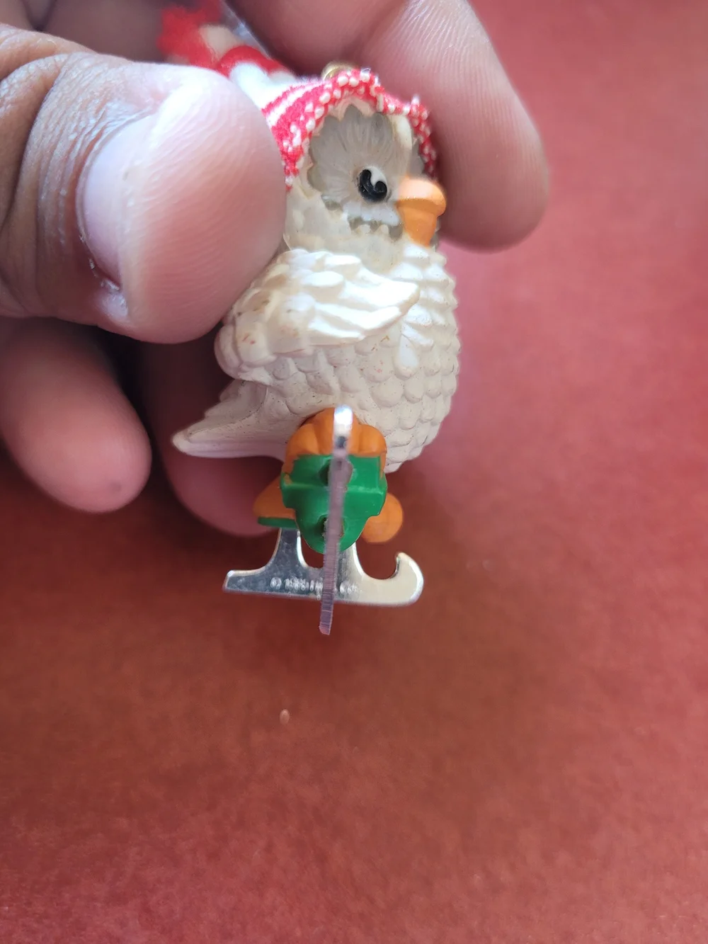 1985 Hallmark Ornament Ice-Skating Owl Vintage - Hat damage #Hallmark #Retro